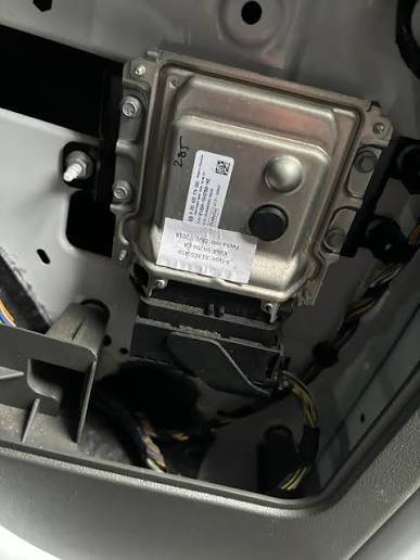 Mercedes Vito AdBlue SCR ECU ve çıkarılacak soket